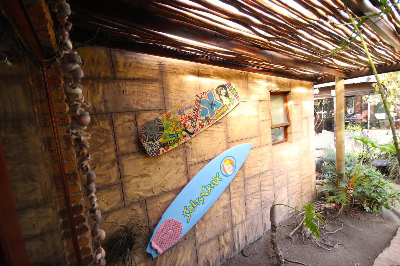 Saltycrax Backpackers And Surf Hostel By Curiocity Блуберґстранд Екстер'єр фото